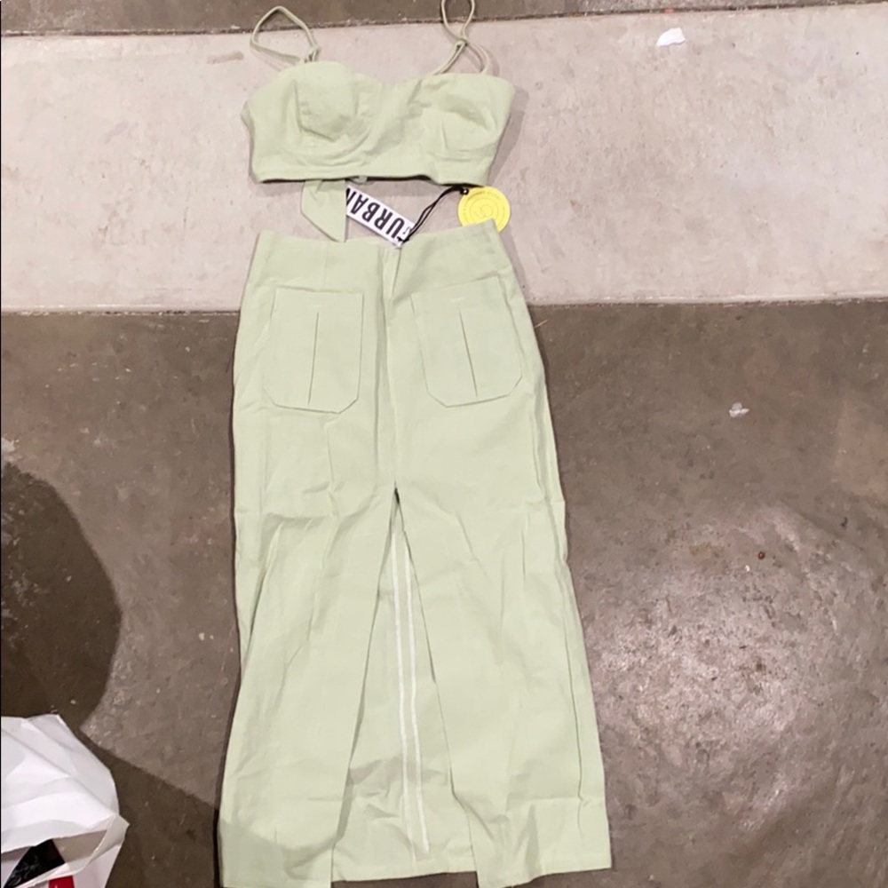 Light green set